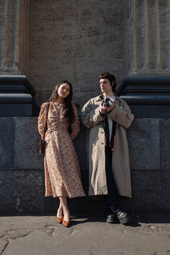 伴娘可以穿浅绿色鞋吗