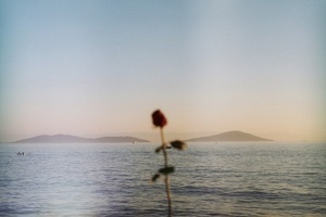 朋友婚礼穿牛仔短裙可以么