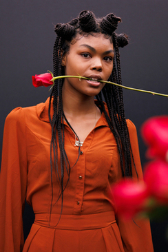 结婚去敬酒的时候说什么 请问结婚的时候 敬酒 应该说什么？？？？