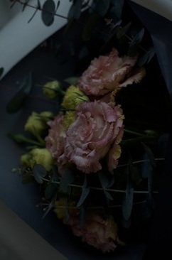 短信结婚请柬怎么写 短信结婚请柬怎么写