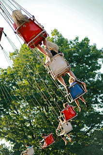 主婚车的花拿走好不好 婚车上的花婚后拿下来扔掉可以吧？