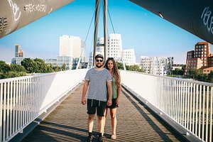 朋友结婚红包怎么写名字 婚礼红包怎么写带上自己的名字