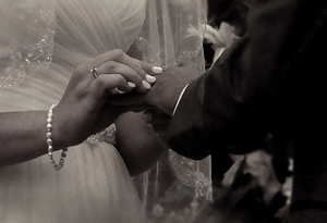 朋友婚礼现场的祝福语 婚礼现场对朋友的结婚祝福语