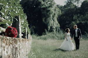 结婚微信转发的电子请帖怎么制作 怎样自己制作婚礼电子请柬微信版