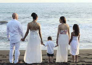 新婚红包该写什么 参加朋友婚礼红包上写什么？