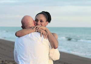 中式婚礼新娘穿什么服装 中式婚礼新娘新郎都穿什么？