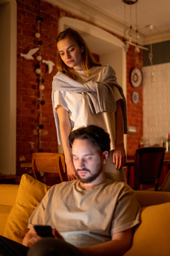 送日子一般结婚前多久 结婚送日子一般提前多久