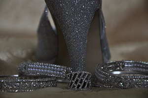 结婚新郎婚礼致辞 新郎婚礼上如何表达结婚致辞 详细�0�3