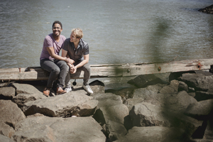 男生穿什么颜色的西装好看 男人穿什么颜色的西装好看