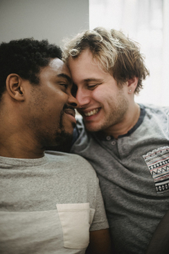 中式婚礼三套衣服一般顺序 中式婚礼大概需要几套衣服,大家都知道吗