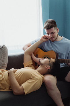 4000一桌的酒席是什么标准 一般在饭店里包酒席价位是多少一桌啊