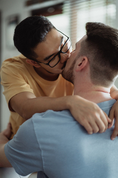 回门宴办仪式可以穿婚纱吗 回门宴能穿婚纱吗,婚纱只能穿一次吗?