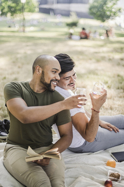 老板敬酒怎么说客套话 给老板敬酒的话该怎么说？