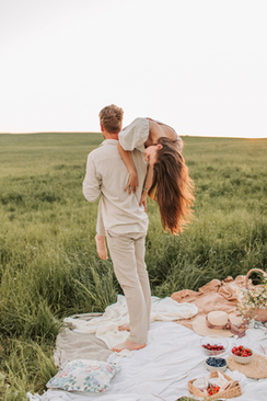 婚礼送红包应该写什么 送婚礼红包怎么写 贺词