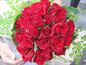 婚车一般用4辆可以用吗 婚车四辆好吗