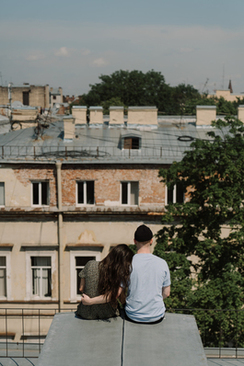 姐姐出嫁邀请短信大全 亲姐结婚我怎么发邀请短信给我朋友？