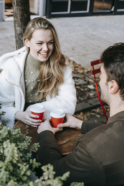 焦作迎宾馆婚宴一桌多少钱 现在婚宴一桌大概多少钱合适