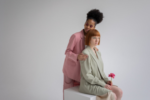 结婚新娘可以买白色婚包吗 结婚新娘可以买白色婚包吗