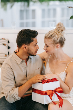 婚礼策划宣传广告文案 婚庆公司广告语