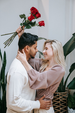 度蜜月需要天天做吗 夫妻度蜜月的时候到底要干什么?每天干什么