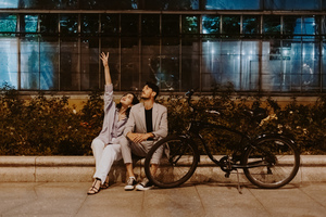 结婚都需要穿什么 领结婚证需要穿什么衣服