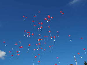 冬天见家长穿什么衣服合适 冬天穿什么衣服见男方家长比较合适