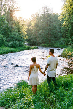 旅行结婚回来办答谢宴