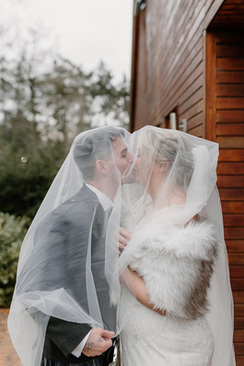 冬季旅游必备物品清单 冬天出门旅游必备物品清单