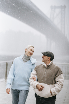 婚礼上的蛋糕要分给客人吗 婚礼上的蛋糕需要讲究什么