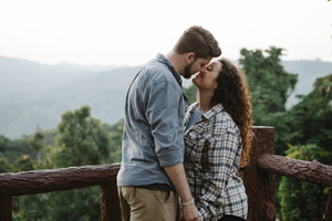 婚宴餐桌摆设 婚宴酒店餐桌布置有哪些