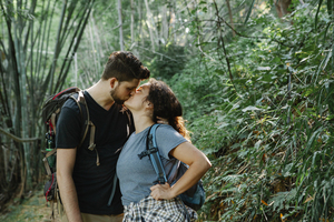 穿秀禾服出门到男方家穿什么