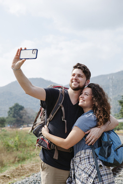 婚庆请帖手机上怎么写 婚庆请帖手机上怎么写