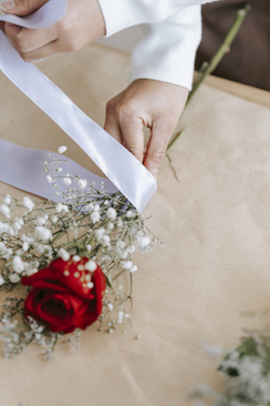 齐地婚纱配3米头纱图片 齐地婚纱能配长头纱么？什么质地的好？