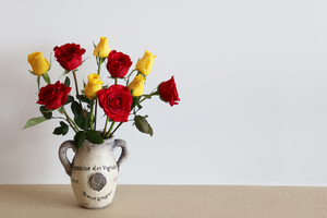 父母请人的请柬怎么写 父母发请帖怎么写