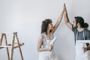 给亲戚长辈敬酒说什么 在酒桌上敬长辈酒的时候说些什么？