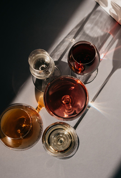 晚礼服太长怎么走路 晚礼服是鱼尾裙好长怎么走路安全_问一问