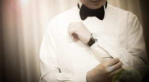 1970至1980年法定结婚年龄 70年代末法定男女结婚年龄是多少岁