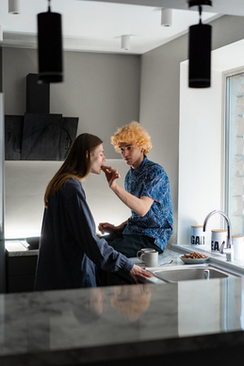 自拍双眼皮他拍单眼皮 为什么我明明是双眼皮可是拍照就是单眼皮?