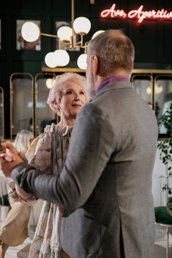 结婚男方一般给多少彩礼 现在在农村结婚，男方一般要给多少彩礼？