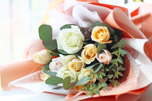 结婚给男方买什么 结婚女方都要给男方家买什么东西啊!!