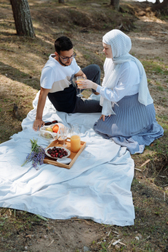 婚庆收费一般多少钱 请一个一般的婚庆大概要多少钱呢？