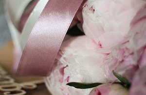 红包不收怎么委婉回复 男生发来的红包女生不收,该怎么礼貌的回复