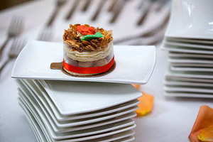 结婚随礼红包怎么给 结婚随礼红包怎么写 结婚红包贺词格式