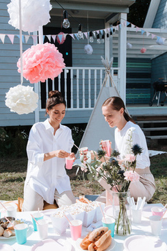 结婚一起办酒席谁出钱 结婚酒席钱该谁出钱