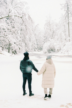 婚纱照能放客厅吗 客厅为什么不能放结婚照