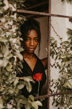 女儿婚礼母亲穿啥好看 女儿结婚妈妈穿什么衣服合适