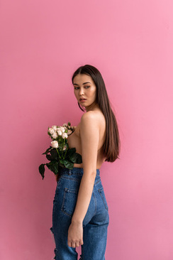 结婚男方该不该准备婚房 结婚男方需要准备什么东西,详细一点