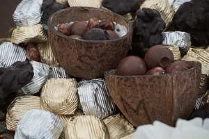 参加别人婚礼当陪女