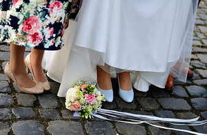 普通人一般买多大的钻戒 不知道一般买钻戒买多大的合适?